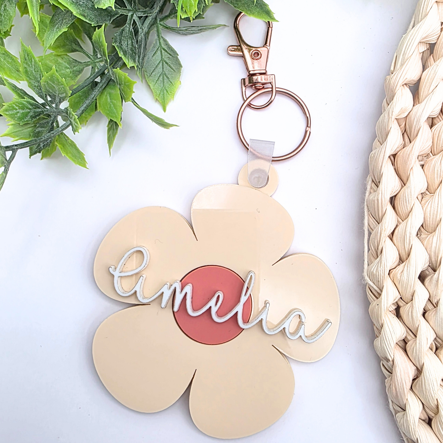 Personalized NFC Emergency Contact Daisy Tag - Custom Flower Safety Keychain - Tap with Phone Medical Info Acrylic Bag Tag