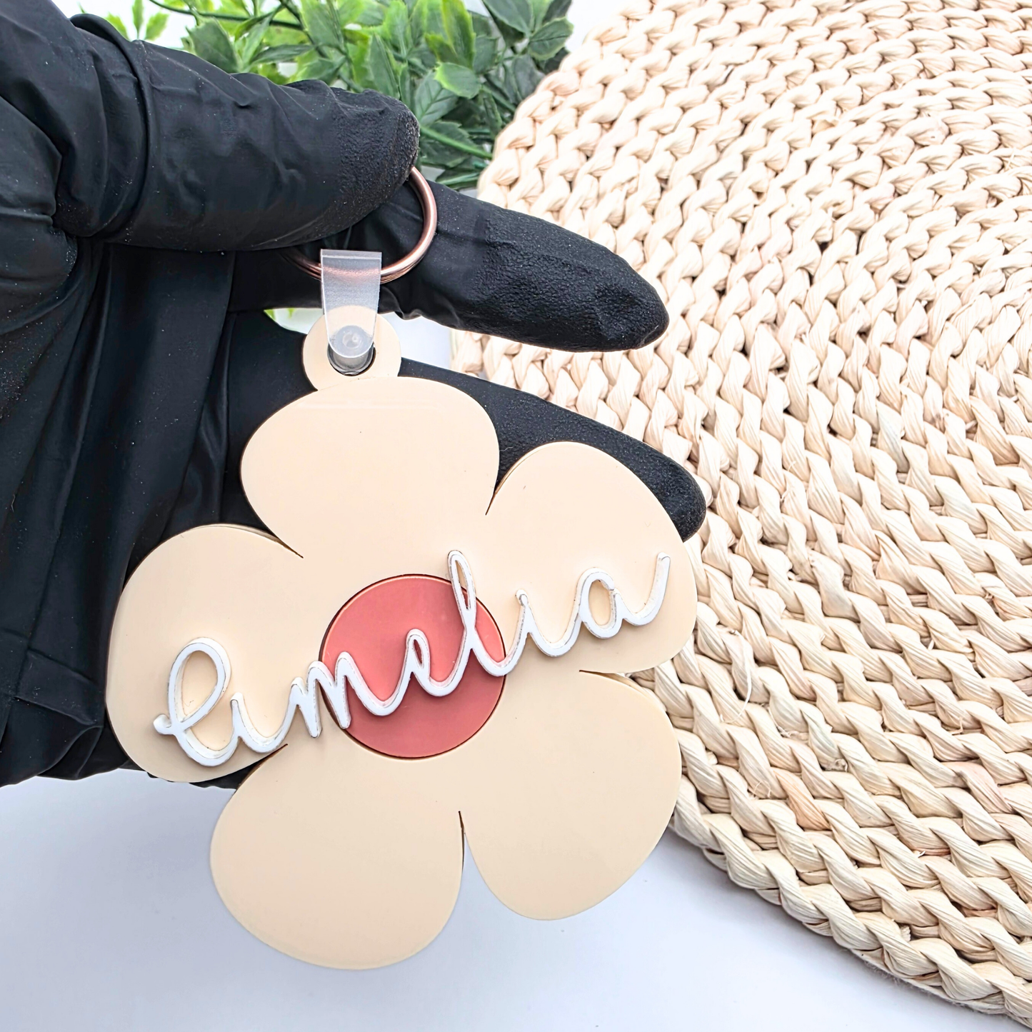 Personalized NFC Emergency Contact Daisy Tag - Custom Flower Safety Keychain - Tap with Phone Medical Info Acrylic Bag Tag