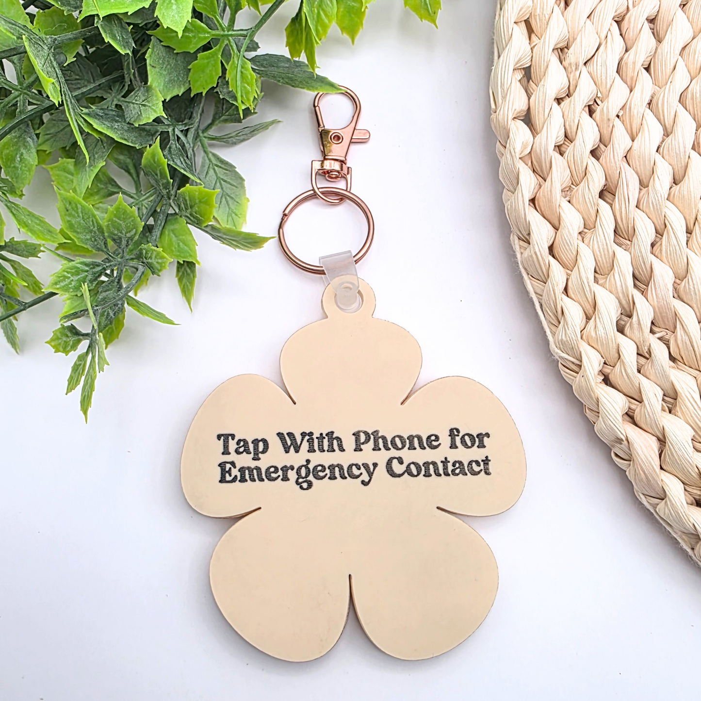 Personalized NFC Emergency Contact Daisy Tag - Custom Flower Safety Keychain - Tap with Phone Medical Info Acrylic Bag Tag