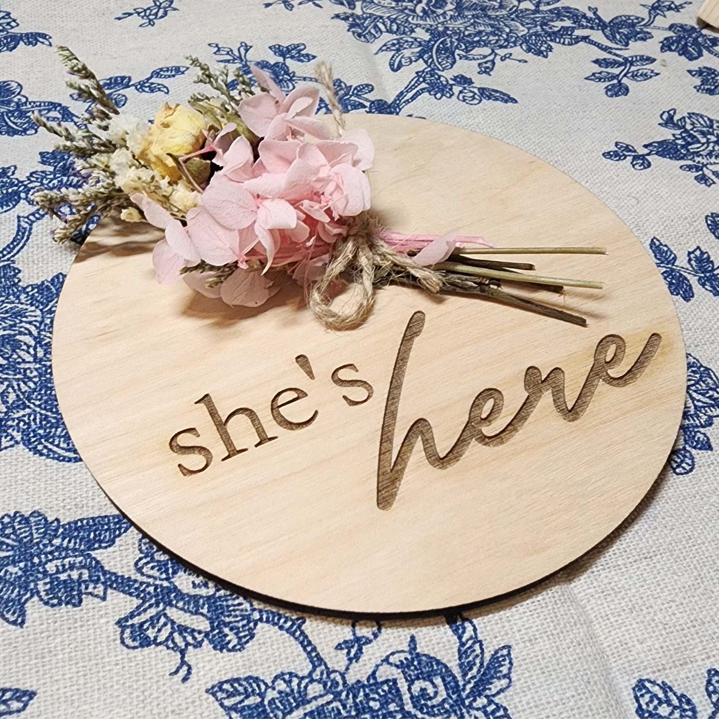 SHE'S HERE / HE'S HERE BABY ANNOUNCEMENT SIGN