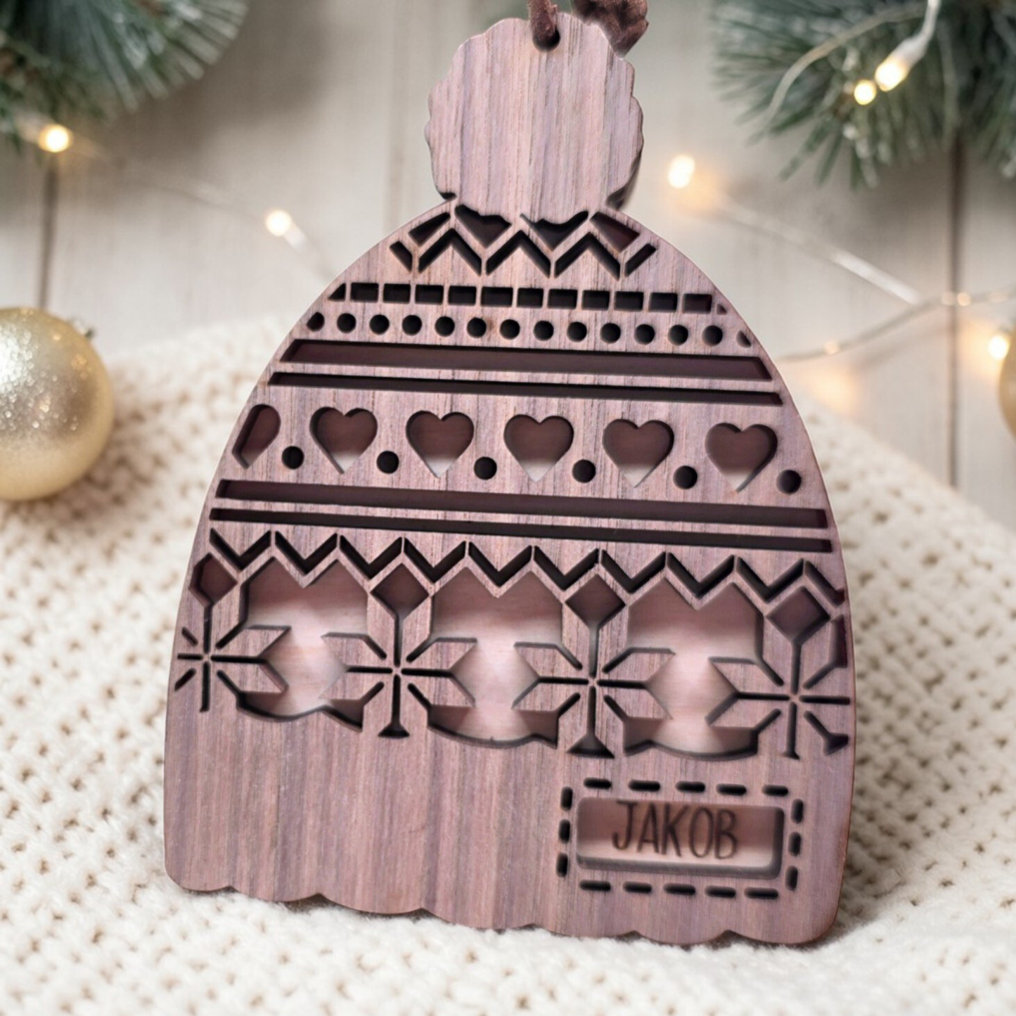 Personalized Scandinavian Wooden Knit Hat Ornament - Custom Name Sweater Hat Tree Decoration