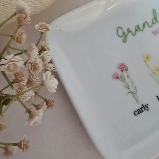 Personalized Birth Flower Tray - Custom Mother’s Day Ceramic Catch All Keepsake