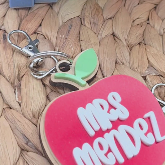 Personalized Teacher Apple Bag Tag - Custom Name Keyring - Teacher Appreciation Gift - 3D Acrylic & Wood